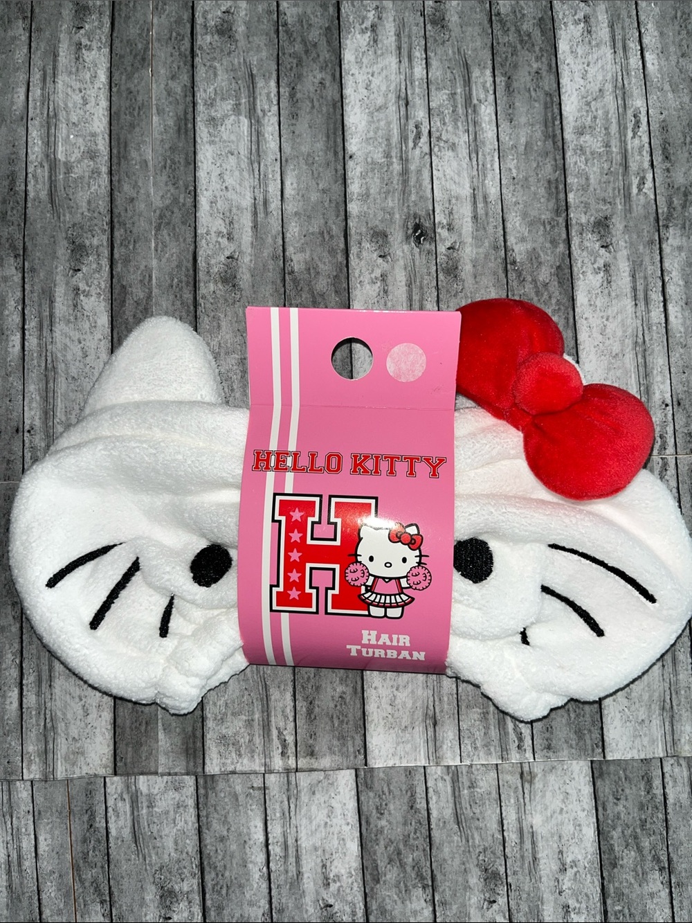 Hello Kitty White Hair Turban with Red Bow